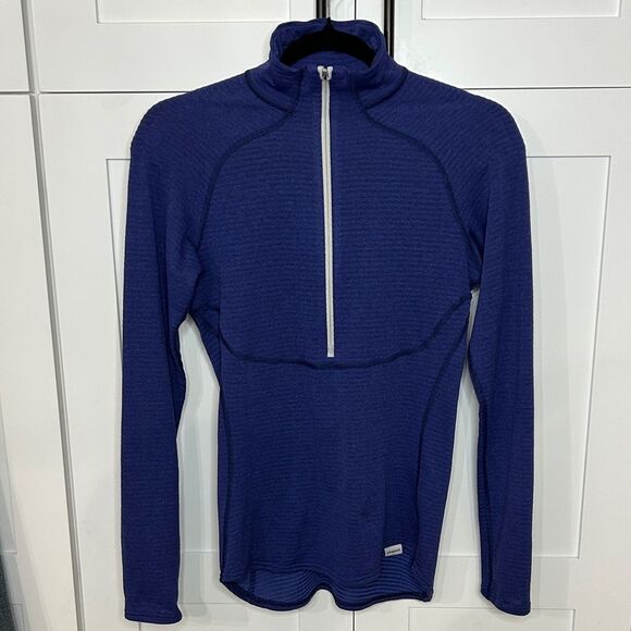 Patagonia Capilene 4 Expedition Weight Top - XS - EUC - Picture 1 of 6